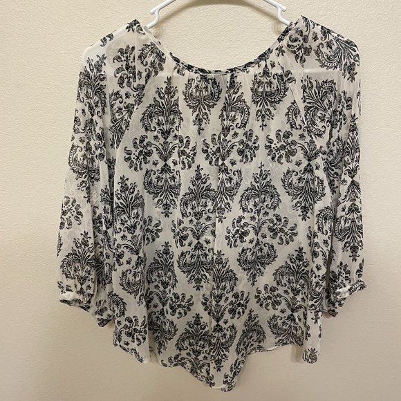 Black and White Sheer Peasant Blouse - Size L - Picture 2 of 4